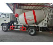 混凝土搅拌车产品库概览 核心车型与技术解析